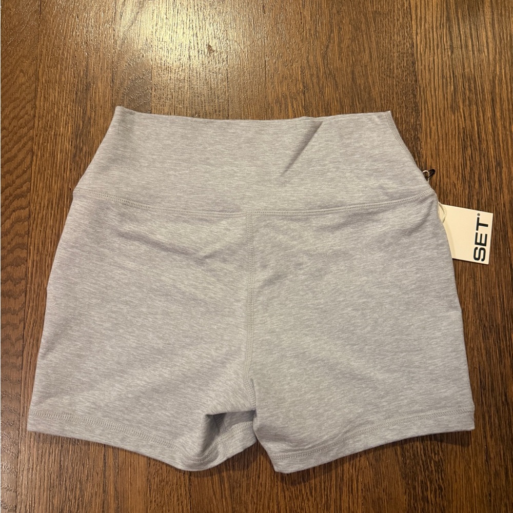 NWT SET Active Formcloud Cloud Pipe Shorts NWT - image 6